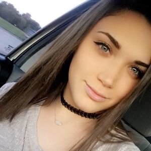 Meet your Posher, Natasha